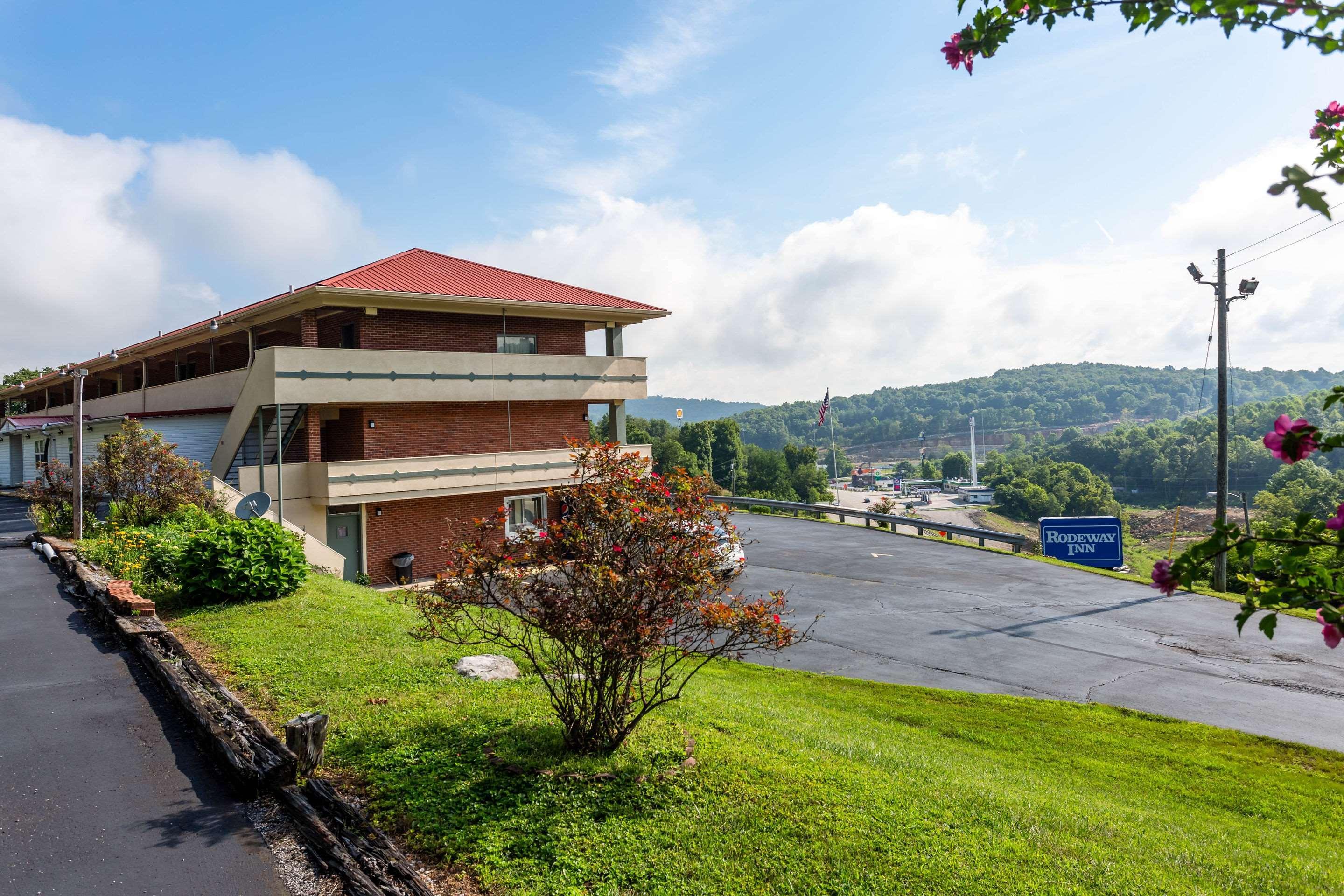 Rodeway Inn Renfro Valley Mount Vernon Exterior foto