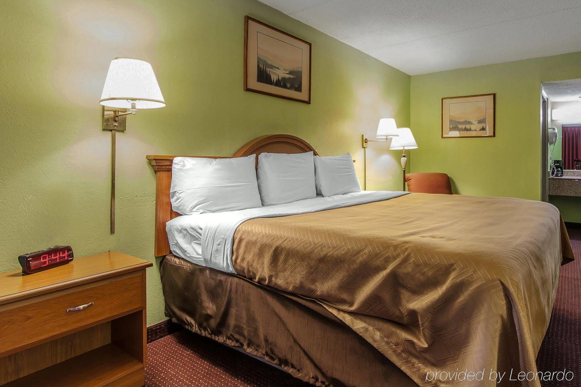 Rodeway Inn Renfro Valley Mount Vernon Exterior foto